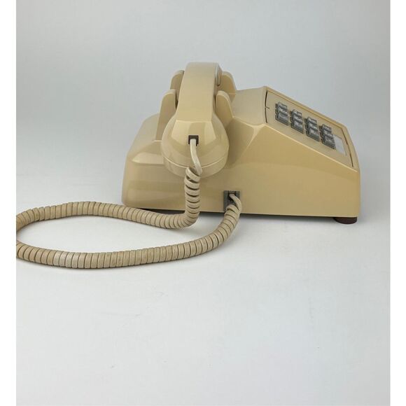 Cortelco 250044-MBA-20M Beige Touch Tone Desk Telephone with Volume Control - Picture 3 of 10